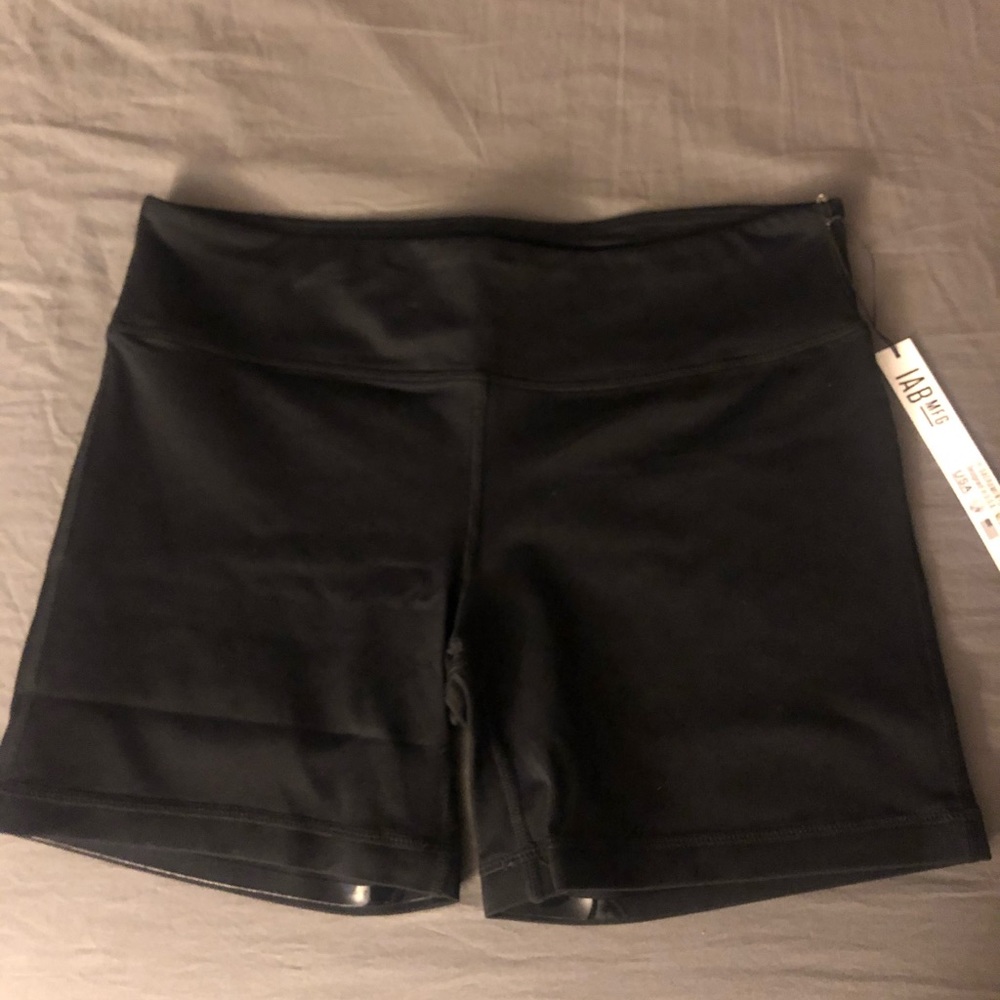 IAB Flex 5in No Ride Shorts